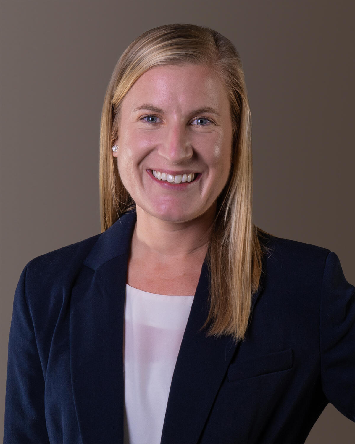 Headshot Image for Lindsay Zech